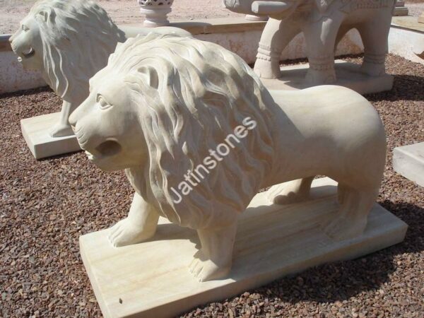 Animal  & Birds Statues - Image 9