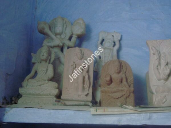 God statues - Image 8