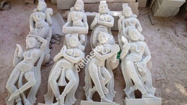 Morden Statues - Image 18
