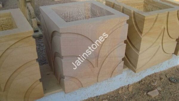 Stone Flowerpots & Planters - Image 18